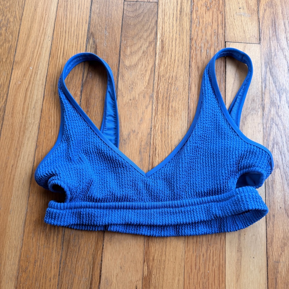 Aerie blue ribbed bikini top